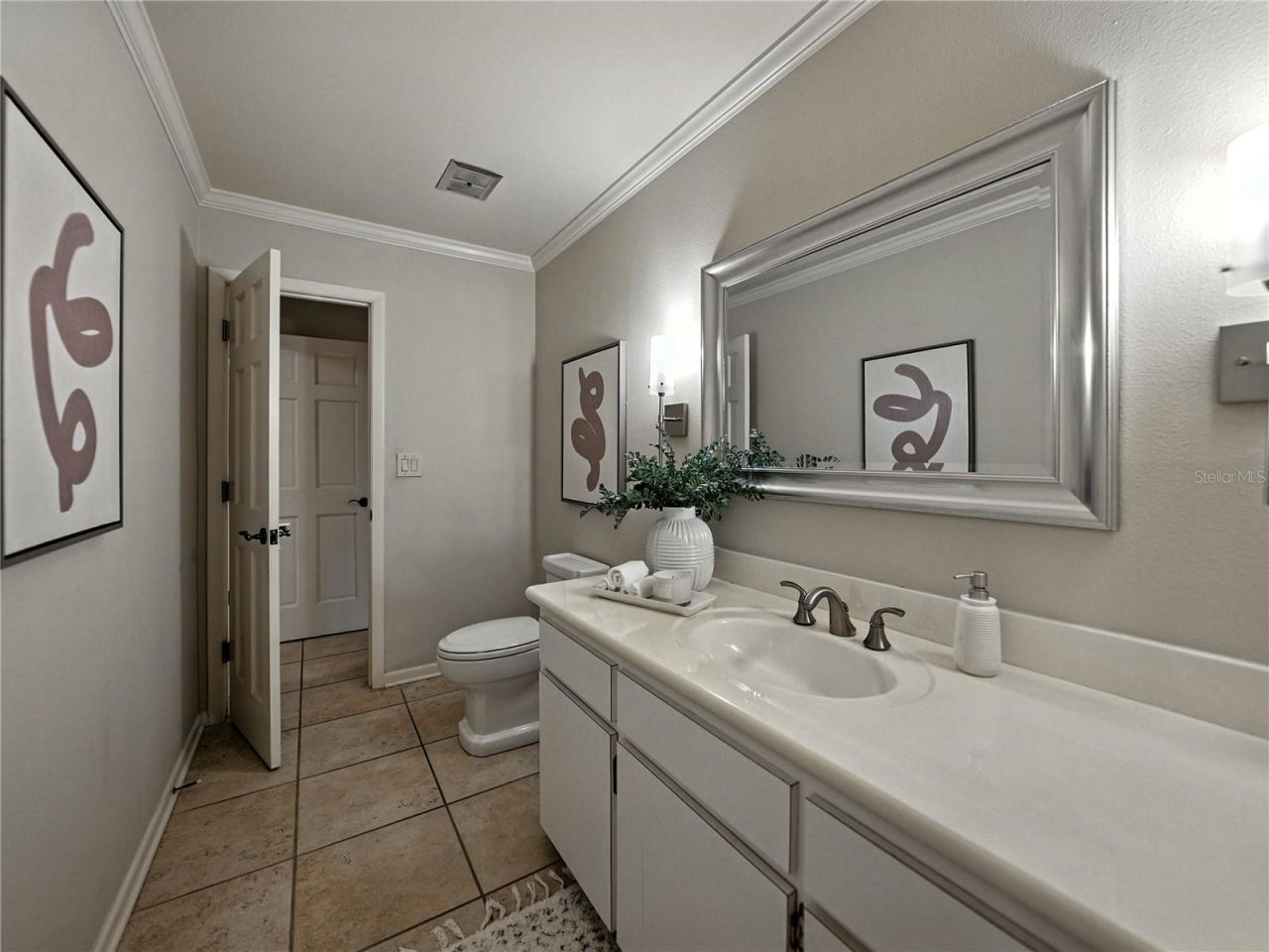 1249 Lake Point Drive, Lakeland, FL 33813 Photo