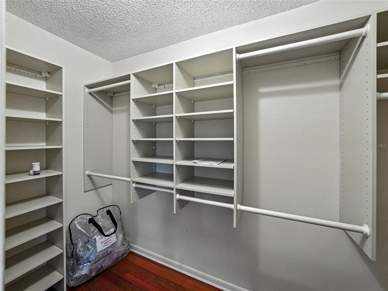 1249 Lake Point Drive, Lakeland, FL 33813 Photo