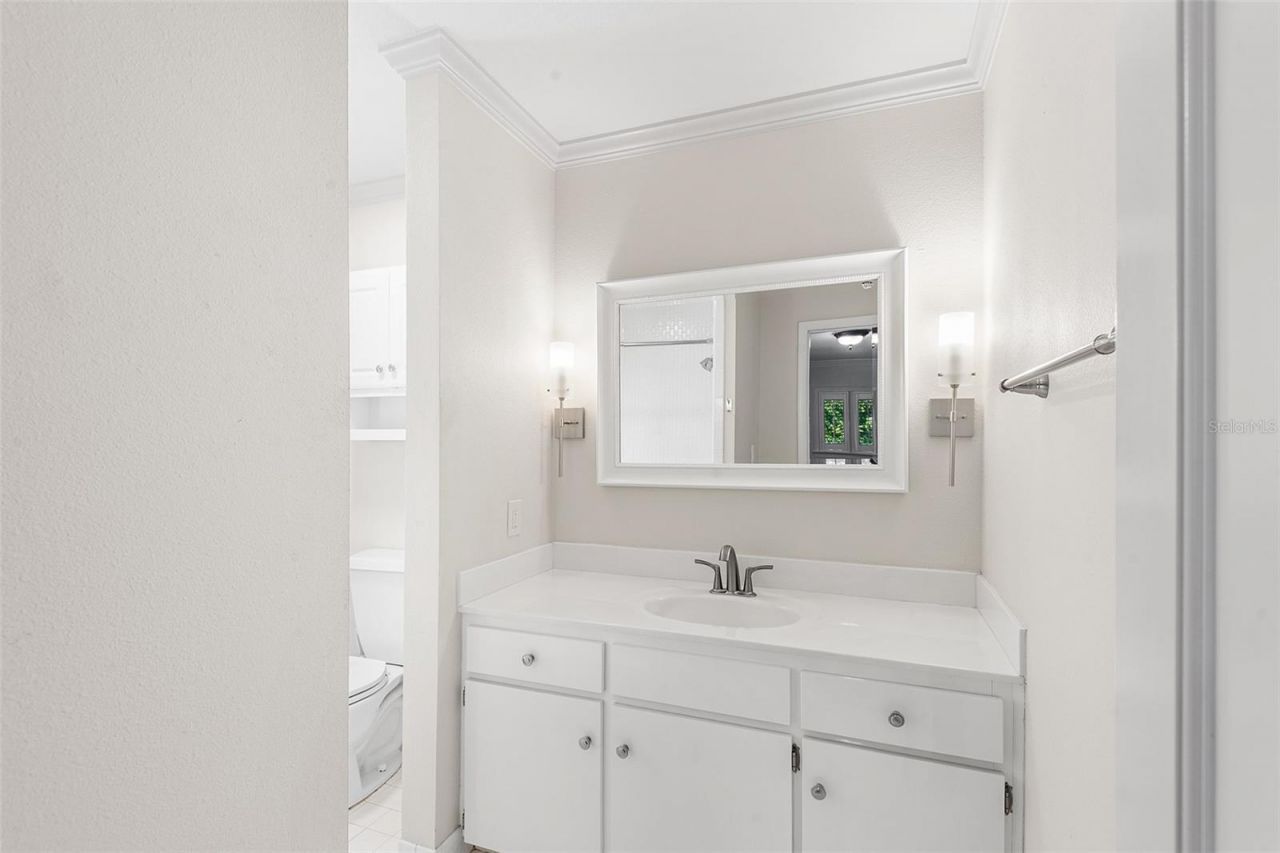 1249 Lake Point Drive, Lakeland, FL 33813 Photo