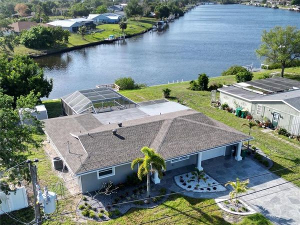 717 CRESTVIEW CIRCLE NW, PORT CHARLOTTE, FL 33948