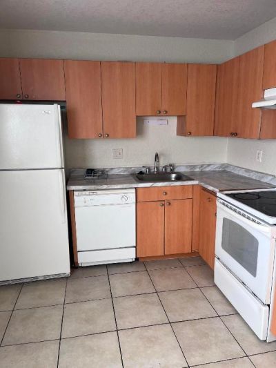 801 NW 46th Avenue, Unit 801, Plantation, FL 33317 Photo