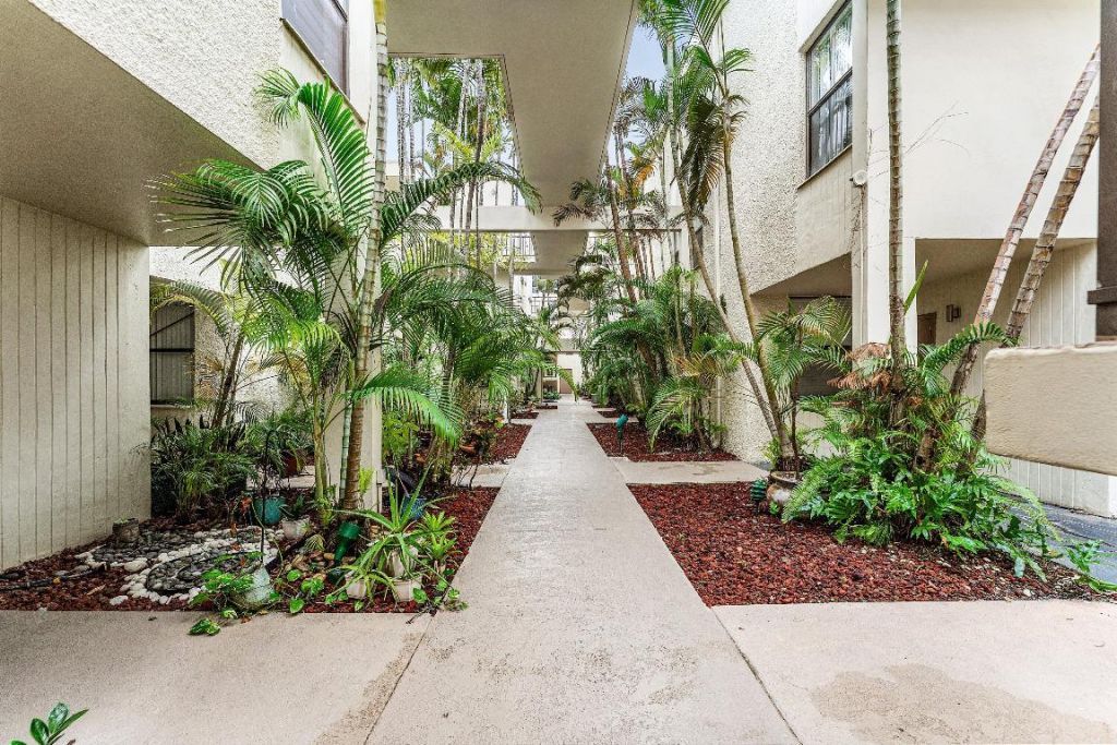 20200 W Country Club Drive, Unit Ph-20, Aventura, FL 33180 Photo
