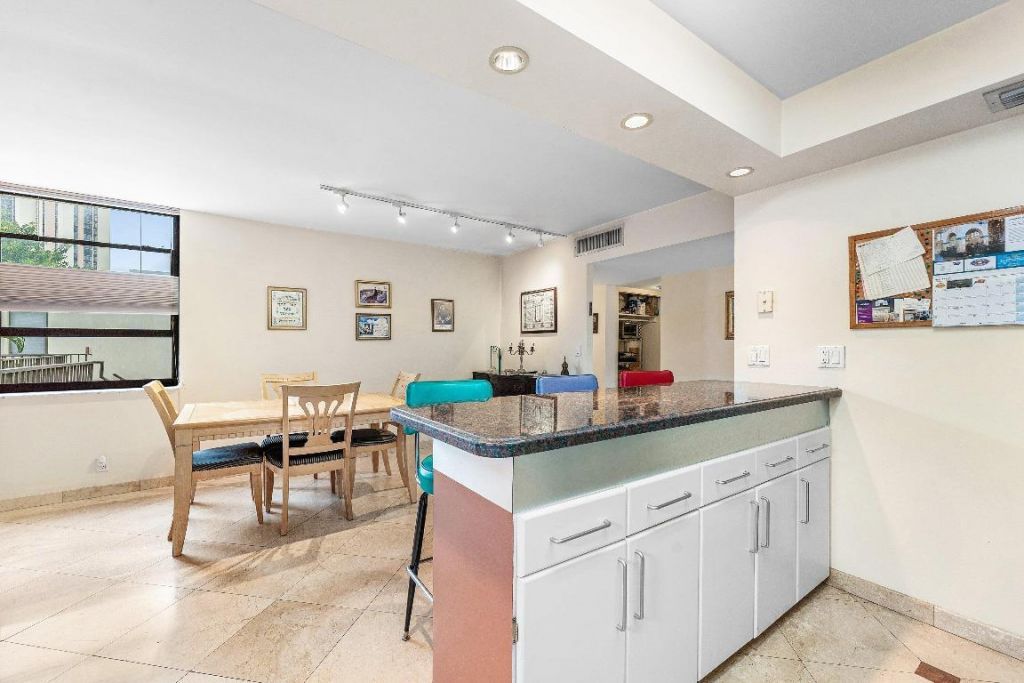 20200 W Country Club Drive, Unit Ph-20, Aventura, FL 33180 Photo