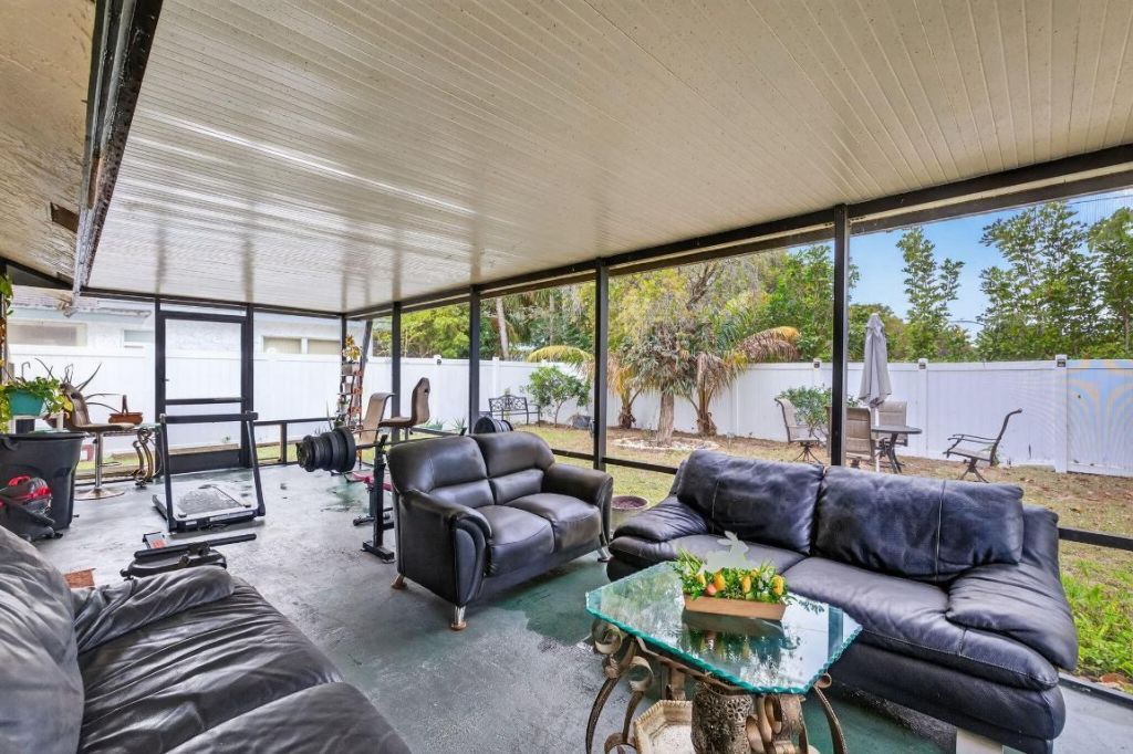 1236 SW 75th Avenue, North Lauderdale, FL 33068 Photo