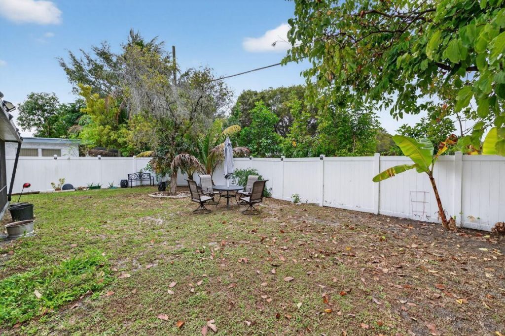 1236 SW 75th Avenue, North Lauderdale, FL 33068 Photo