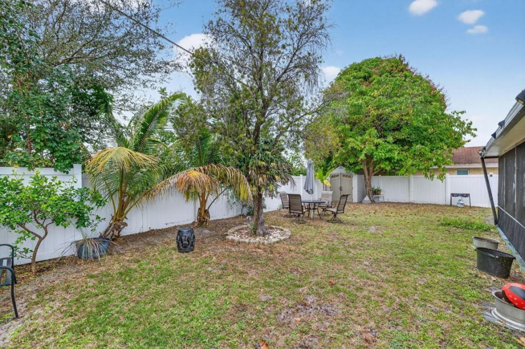 1236 SW 75th Avenue, North Lauderdale, FL 33068 Photo