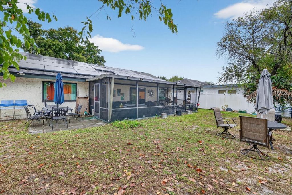 1236 SW 75th Avenue, North Lauderdale, FL 33068 Photo