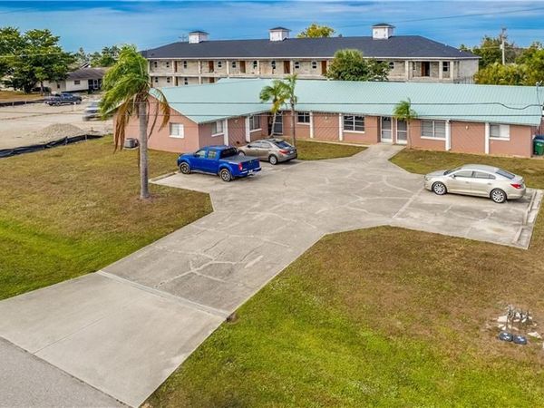 107 SW 16th TER, CAPE CORAL, FL 33991