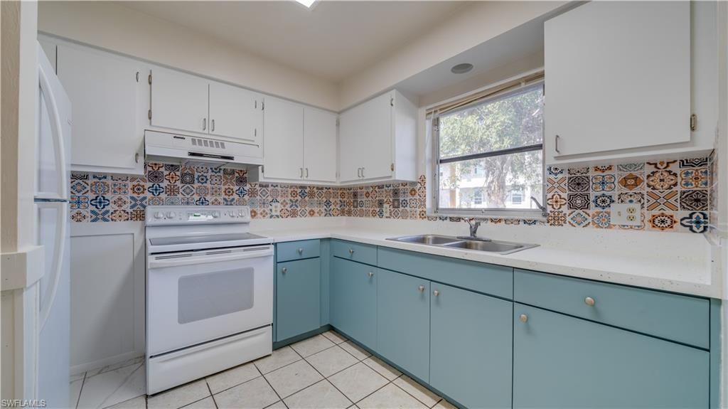 107 SW 16th Ter, Cape Coral, FL 33991 Photo