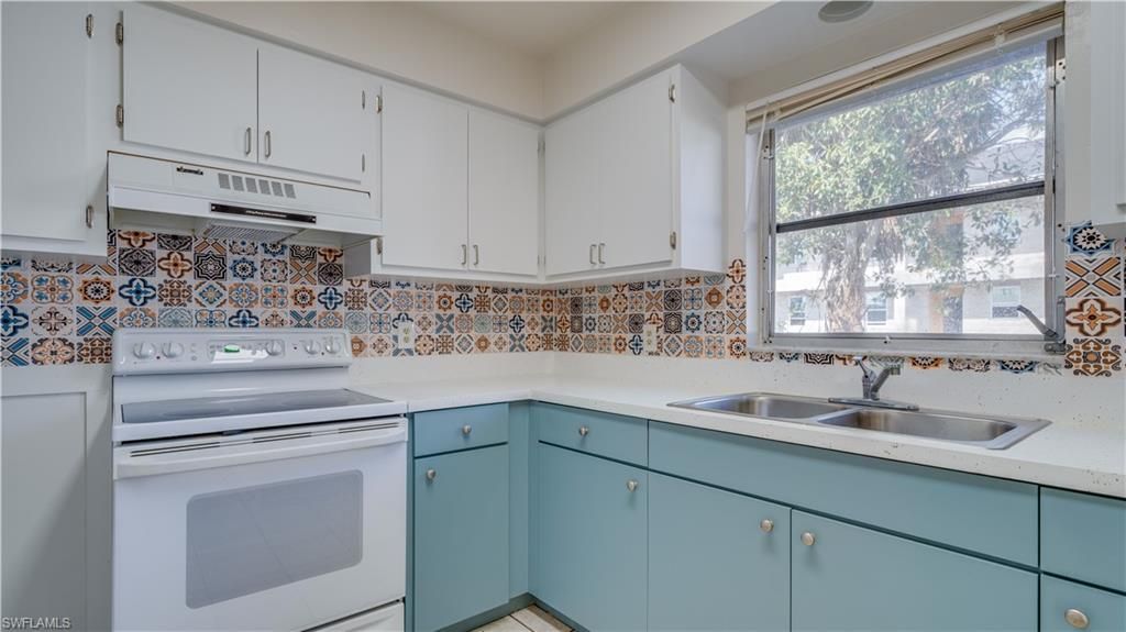 107 SW 16th Ter, Cape Coral, FL 33991 Photo