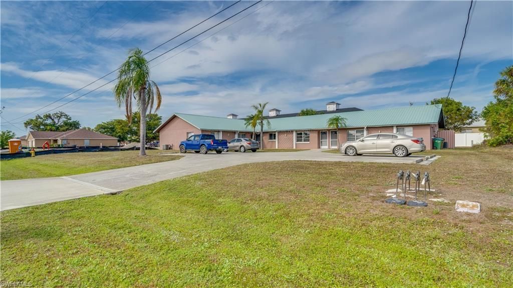 107 SW 16th Ter, Cape Coral, FL 33991 Photo