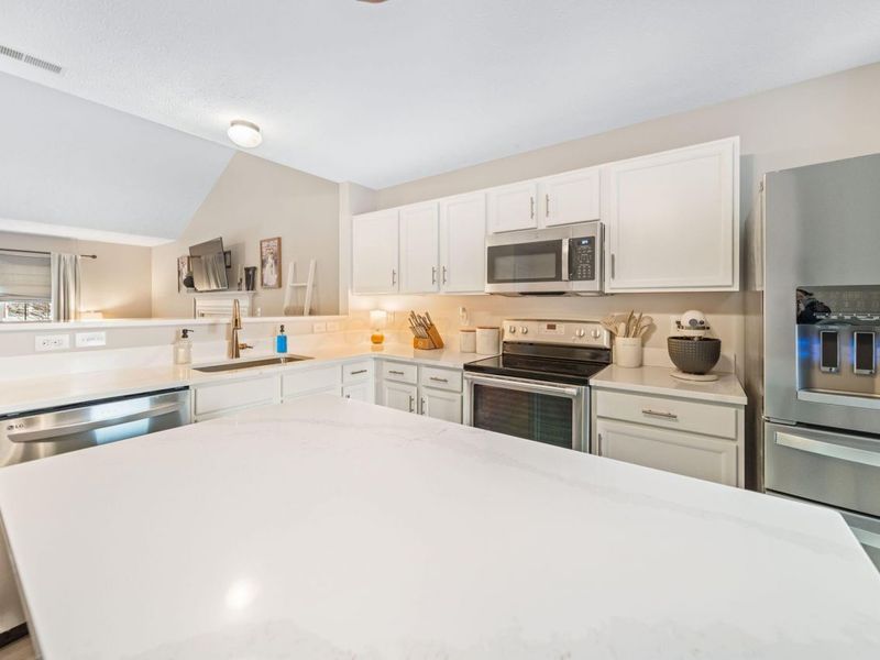 5661 Marshfield Drive, Westerville, OH 43081 Photo 19