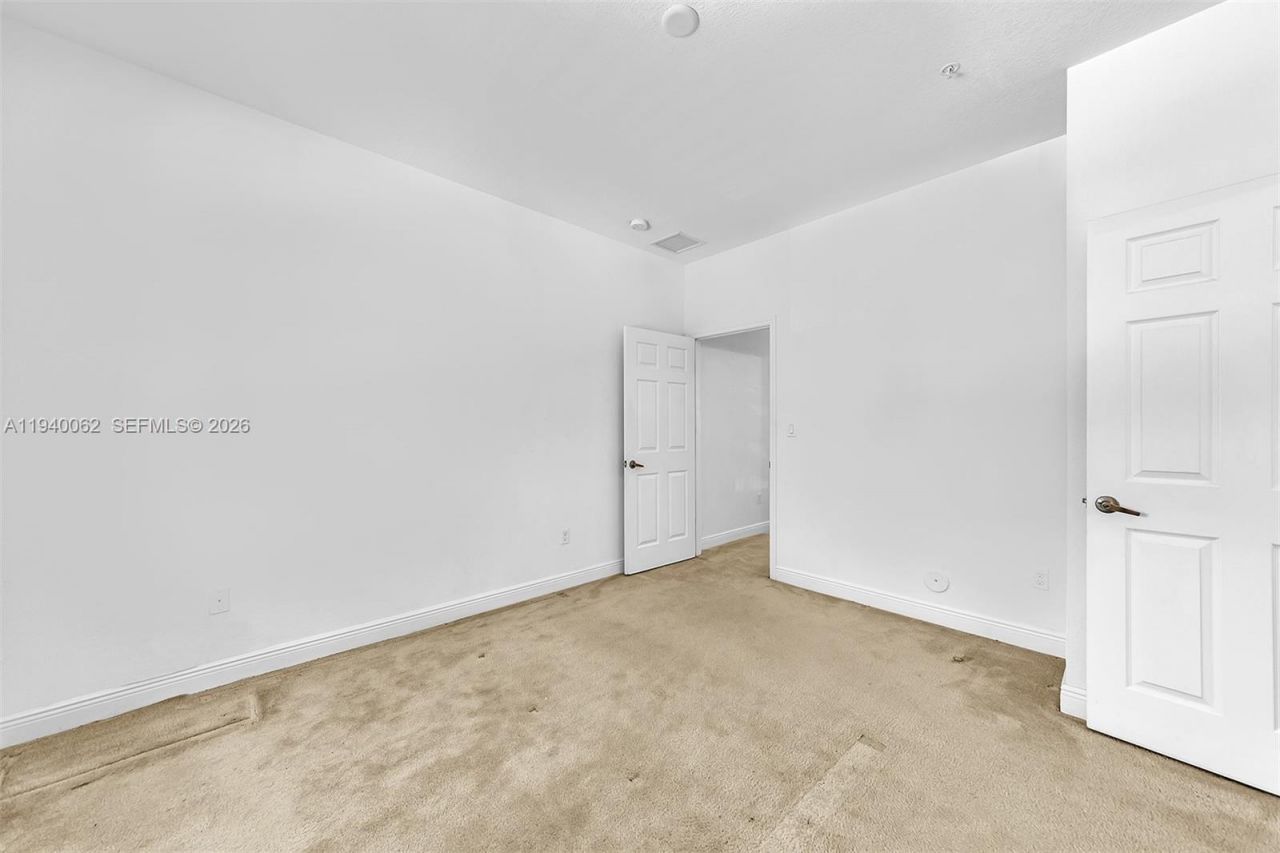 908 SW 147th Ave, Unit 2914, Pembroke Pines, FL 33027 Photo