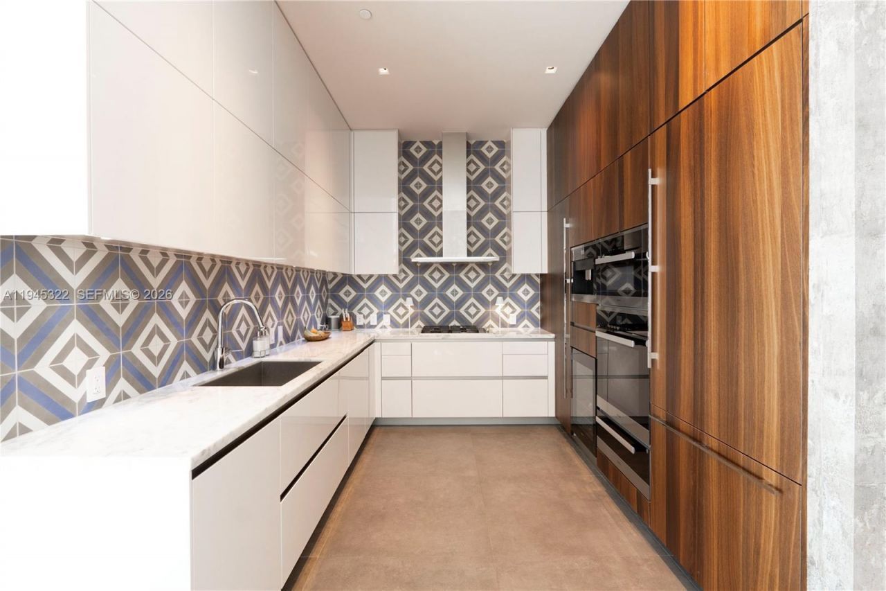 2675 S Bayshore Dr, Unit 603S, Miami, FL 33133 Photo