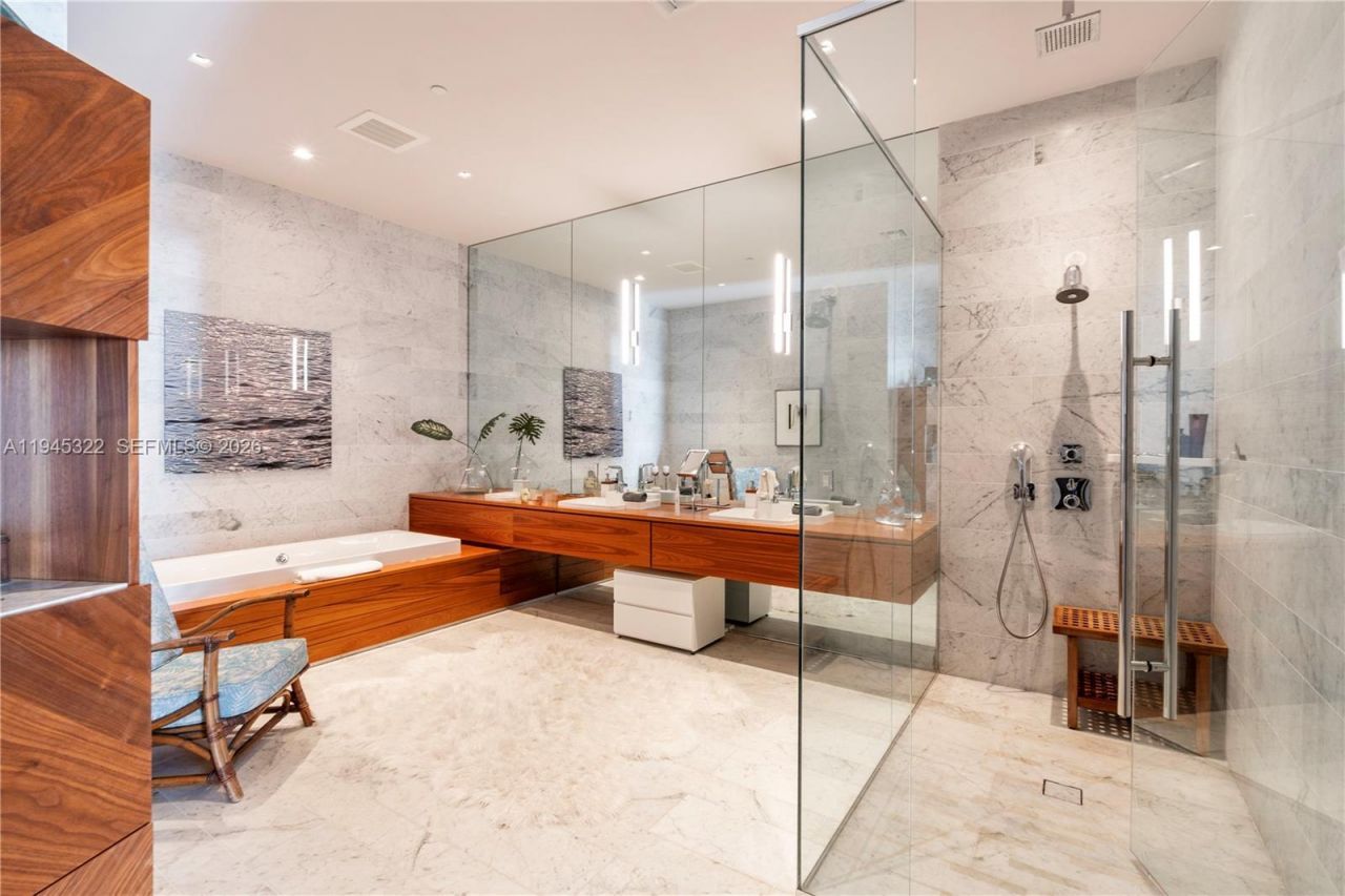 2675 S Bayshore Dr, Unit 603S, Miami, FL 33133 Photo