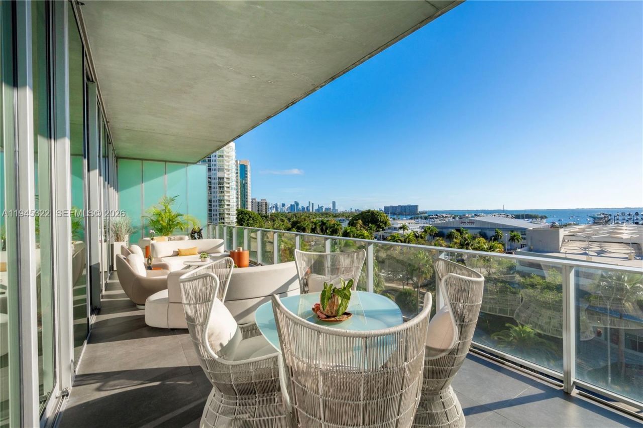 2675 S Bayshore Dr, Unit 603S, Miami, FL 33133 Photo