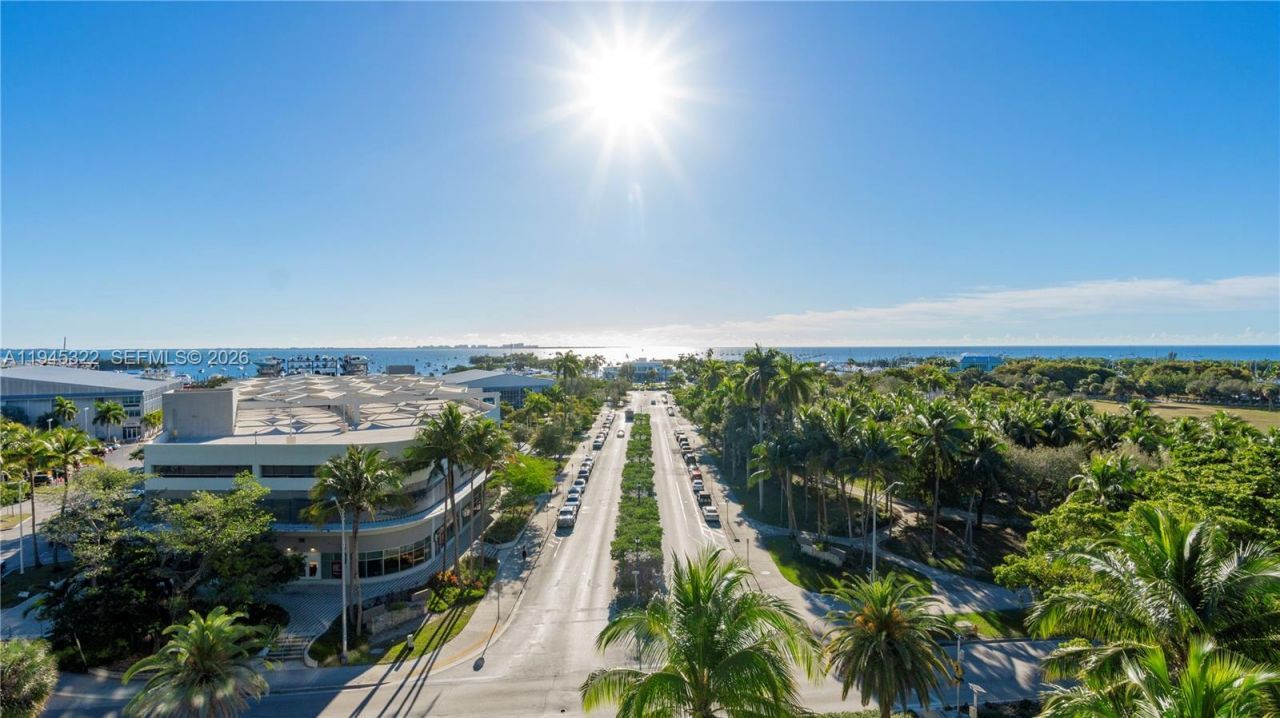 2675 S Bayshore Dr, Unit 603S, Miami, FL 33133 Photo