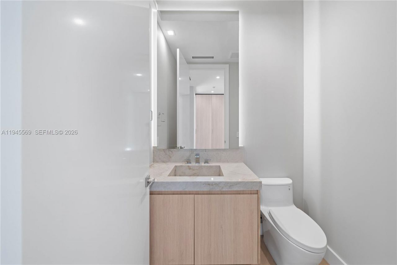 11636 NE 7th Ave, Biscayne Park, FL 33161 Photo