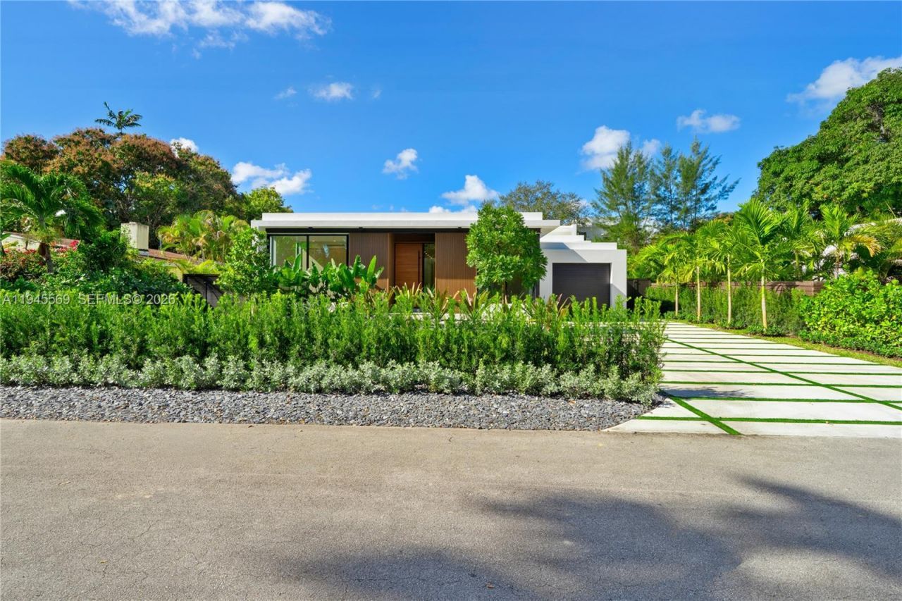 11636 NE 7th Ave, Biscayne Park, FL 33161 Photo