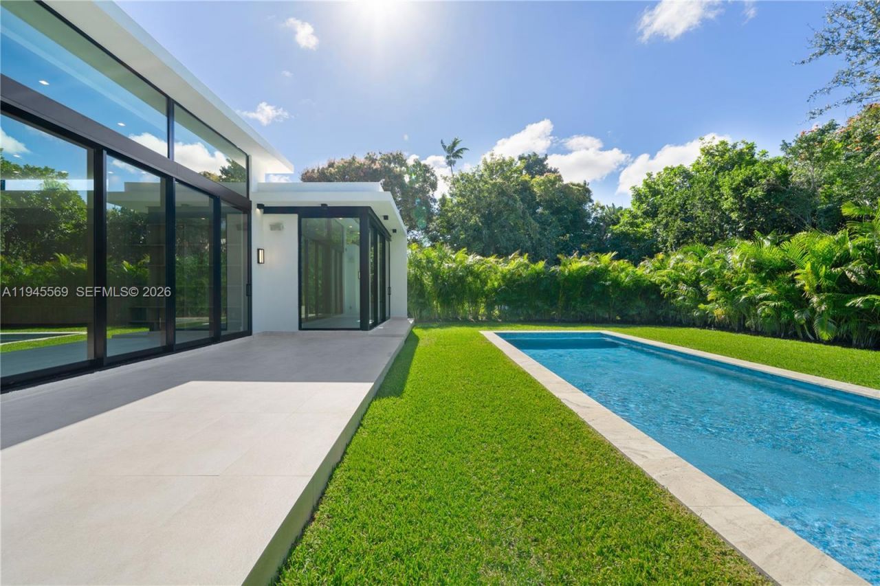 11636 NE 7th Ave, Biscayne Park, FL 33161 Photo