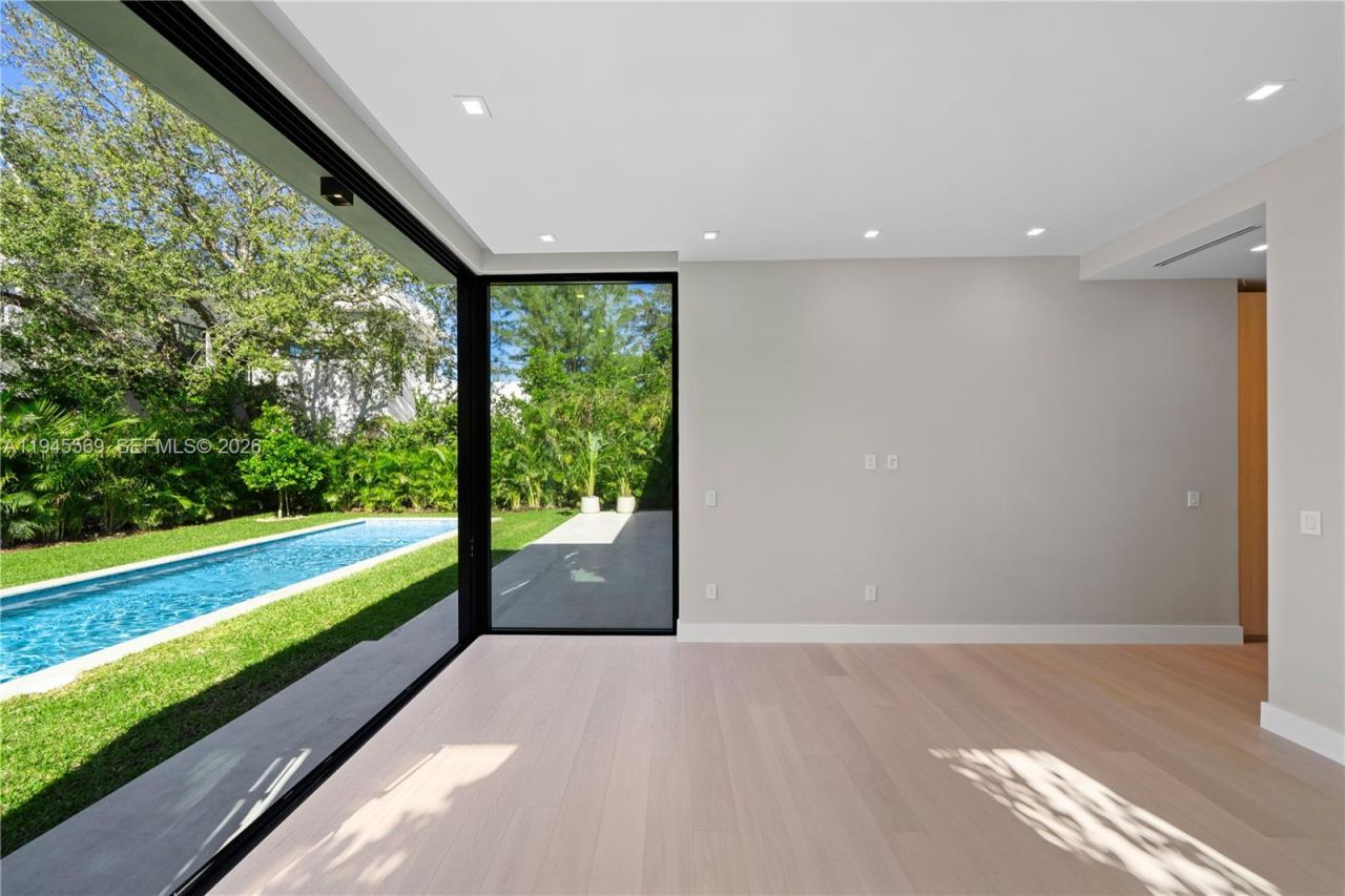 11636 NE 7th Ave, Biscayne Park, FL 33161 Photo