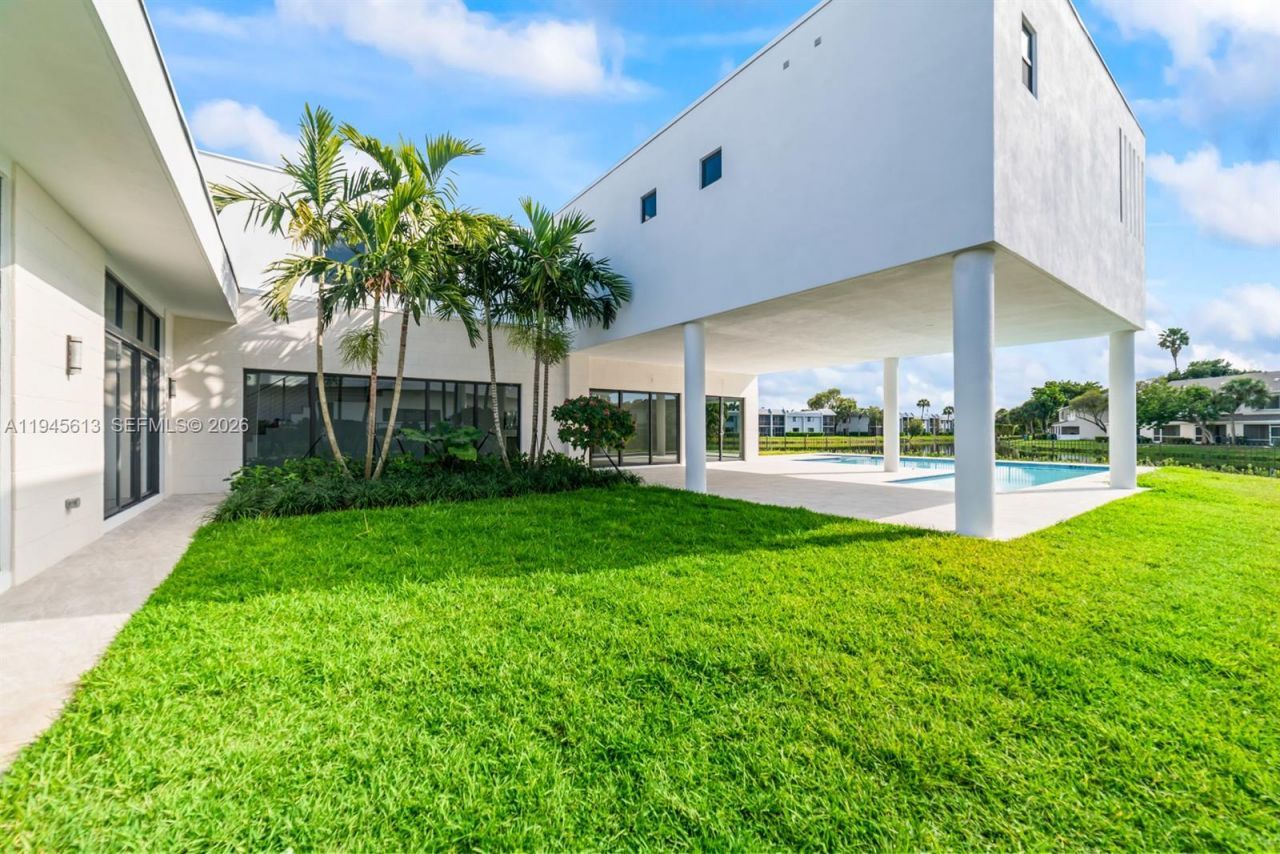 16680 N Botaniko Dr N, Weston, FL 33326 Photo