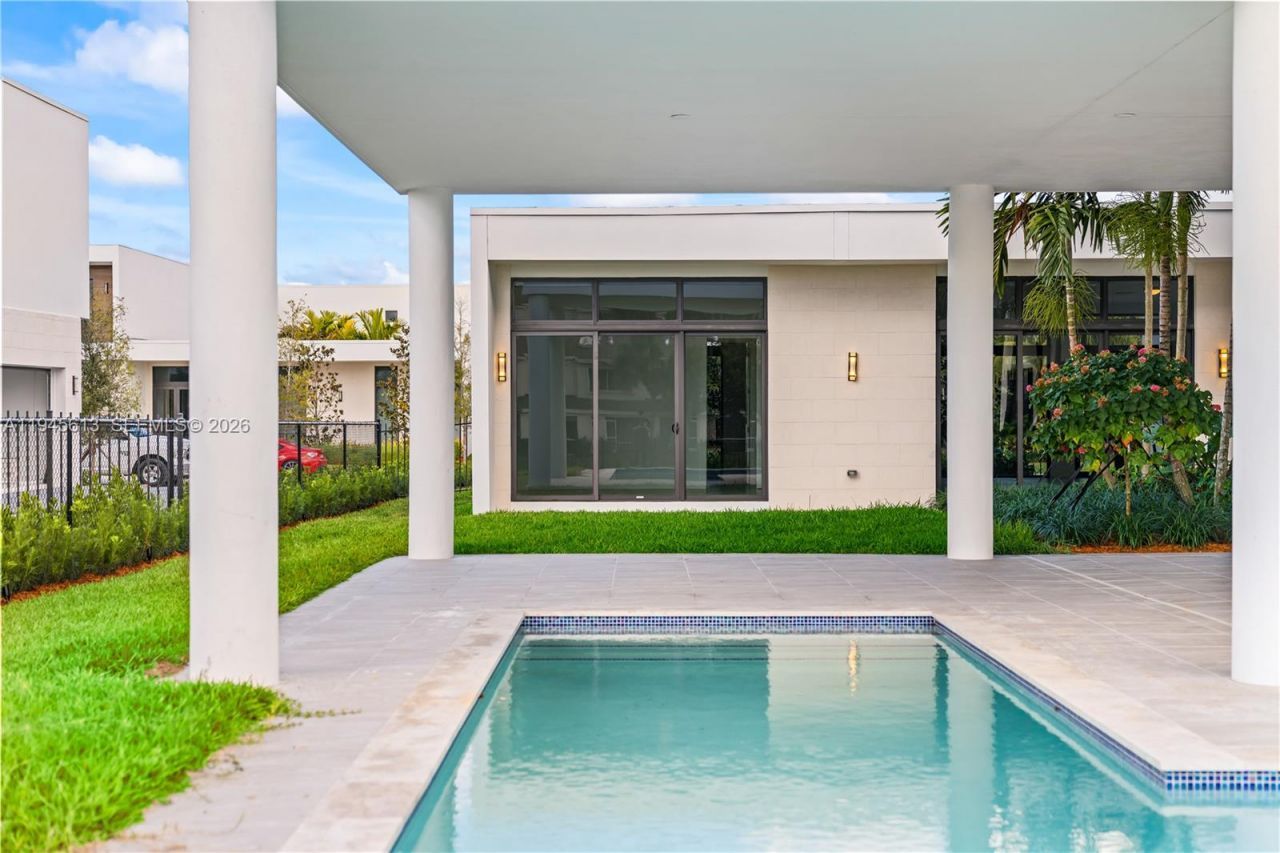 16680 N Botaniko Dr N, Weston, FL 33326 Photo