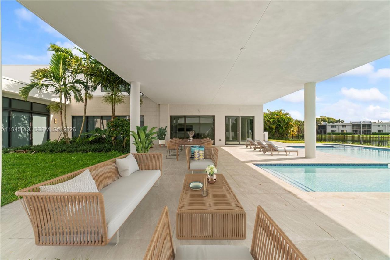 16680 N Botaniko Dr N, Weston, FL 33326 Photo