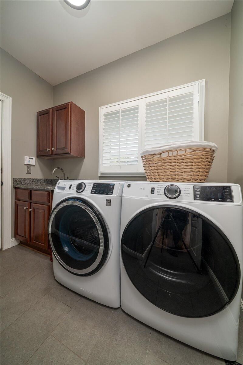 3339 Olympic Lane Photo 24