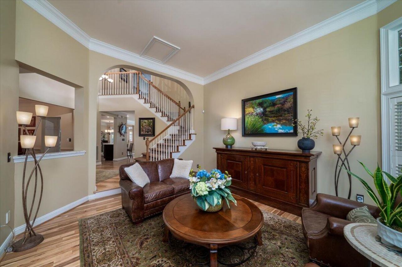 3339 Olympic Lane Photo 6