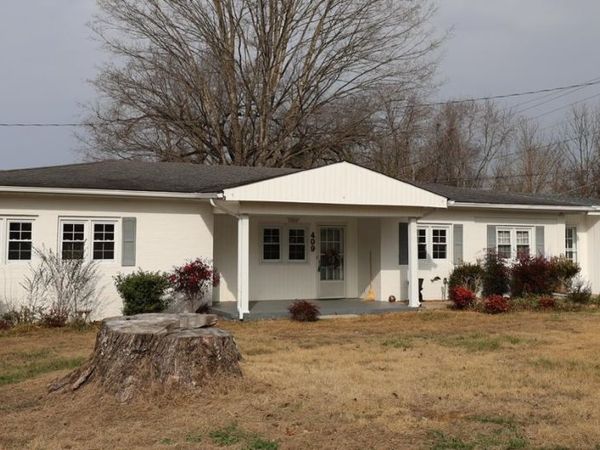 409 Muncie Court, Edmonton, KY 42129