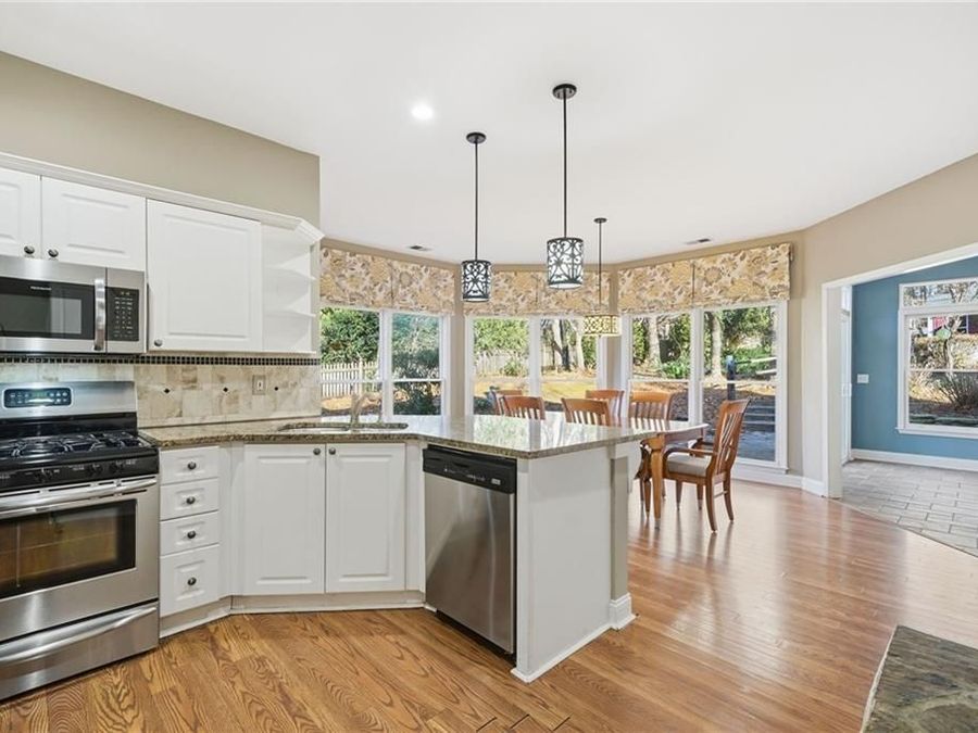Property Image 5
