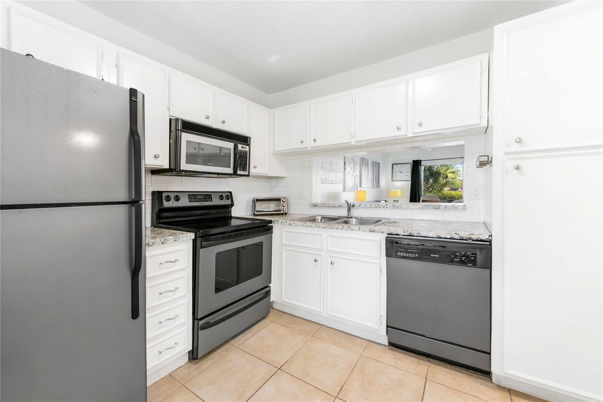5510 Lakeside Drive, Unit 106, Margate, FL 33063 Photo