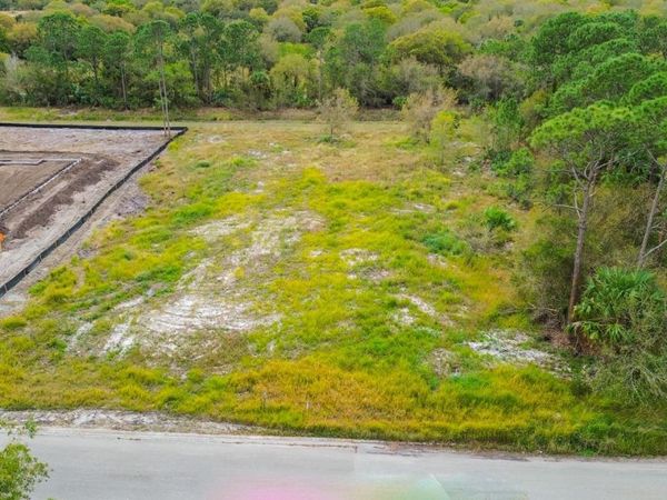 10645 Lighter Wood Lane, Fort Pierce, FL 34945