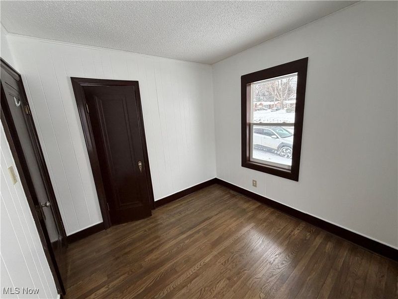 194 E Baird Avenue, Barberton, OH 44203 Photo 10