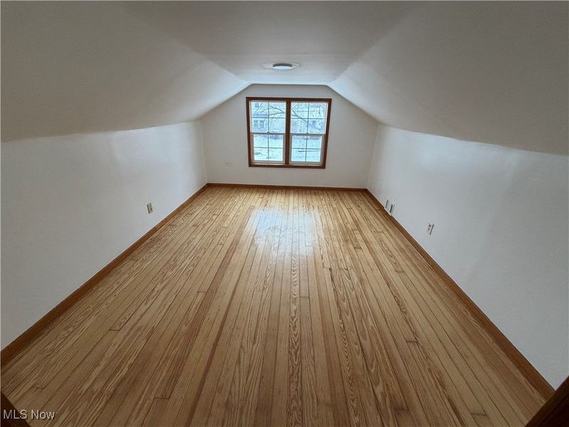 194 E Baird Avenue, Barberton, OH 44203 Photo 12