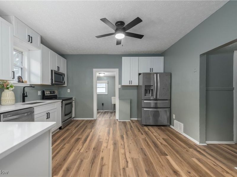 3128 W 48th Street, Cleveland, OH 44102 Photo 11