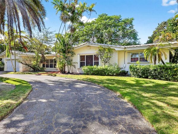 11890 SW 72nd Pl, Pinecrest, FL 33156