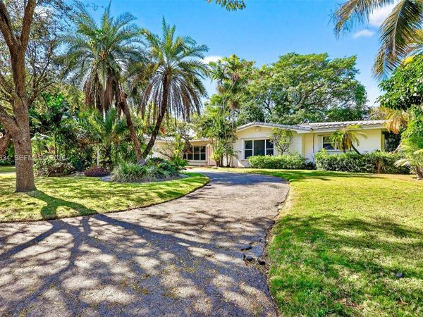 11890 SW 72nd Pl, Pinecrest, FL 33156