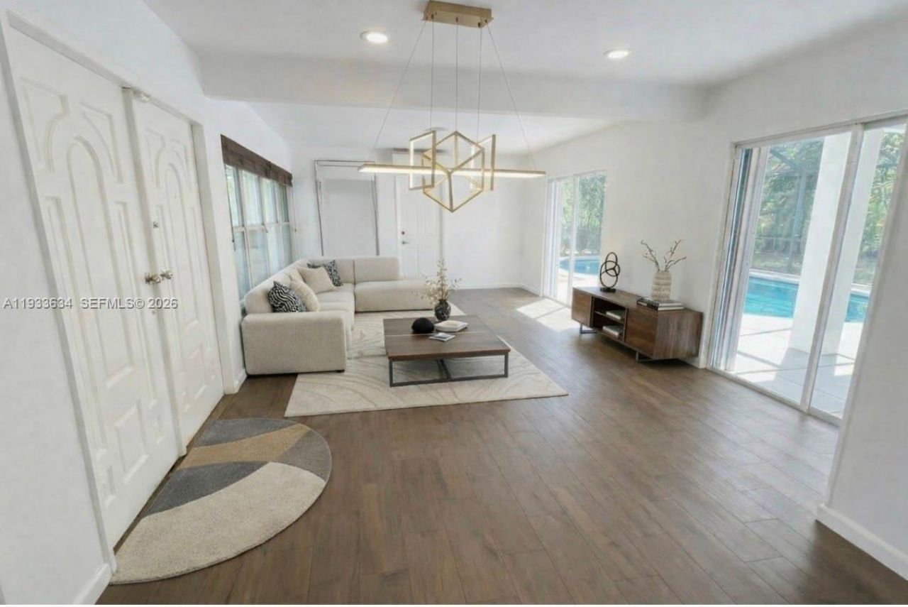 11890 SW 72nd Pl, Pinecrest, FL 33156 Photo