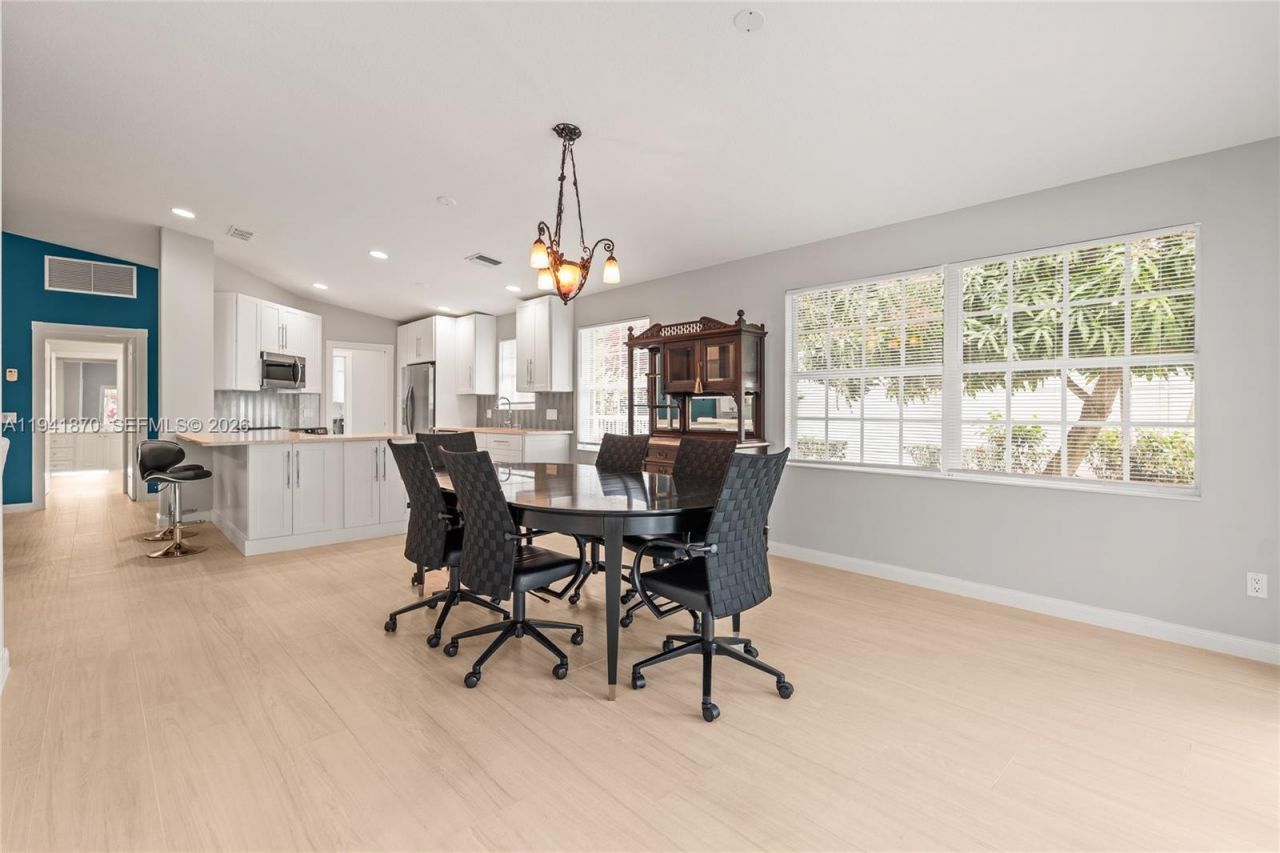 2444 SW Parkside Dr , Palm City, FL 34990 Photo