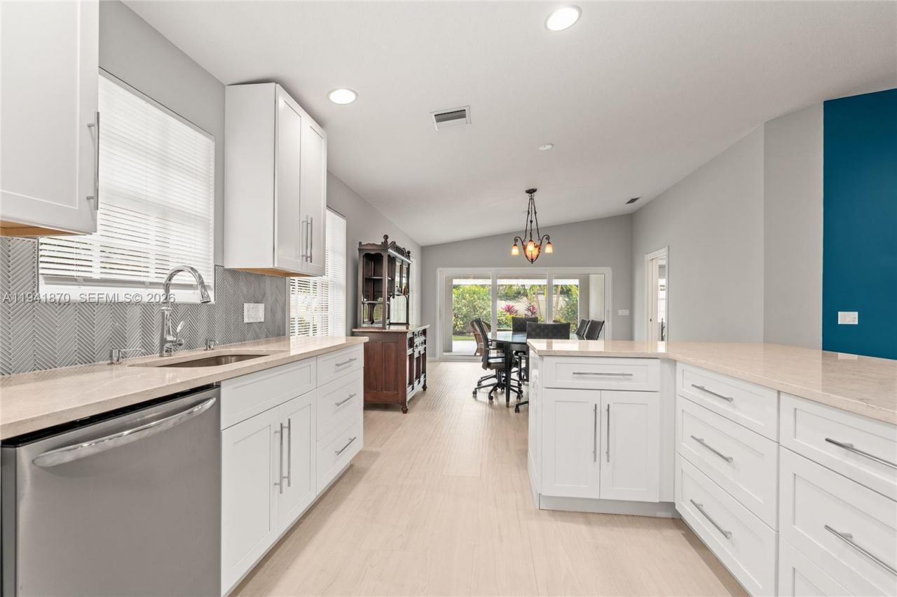 2444 SW Parkside Dr , Palm City, FL 34990 Photo