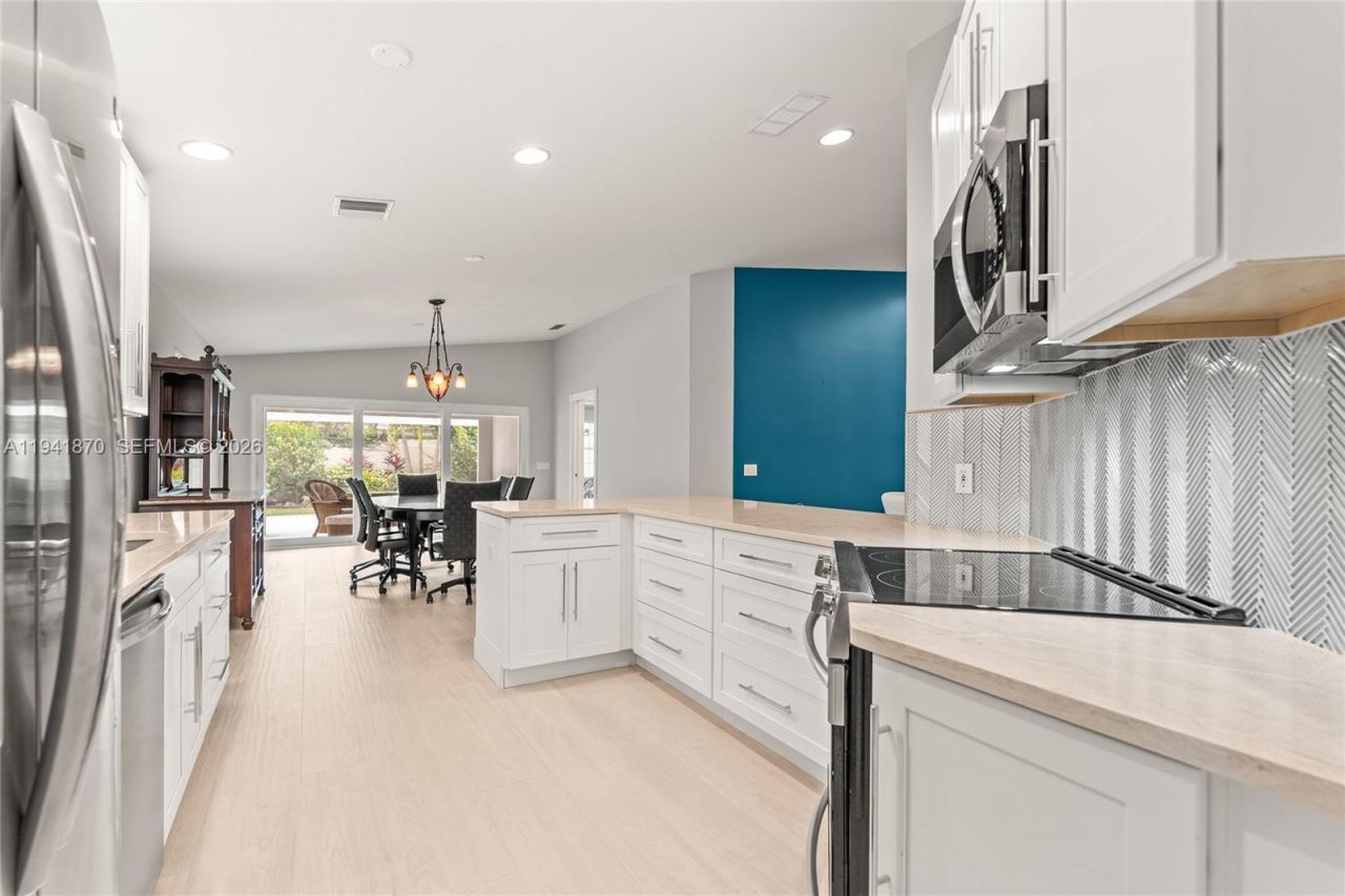 2444 SW Parkside Dr , Palm City, FL 34990 Photo