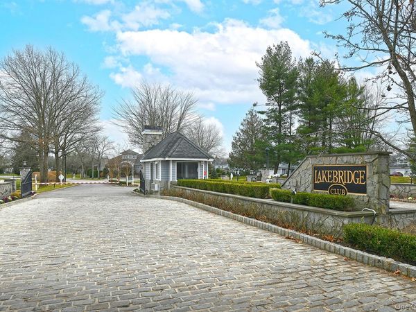 104 Lakebridge Drive N, Kings Park, NY 11754