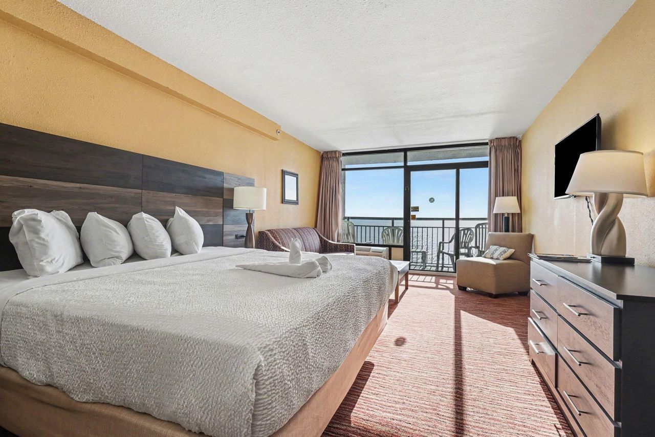 1501 S Ocean Blvd. Photo 13