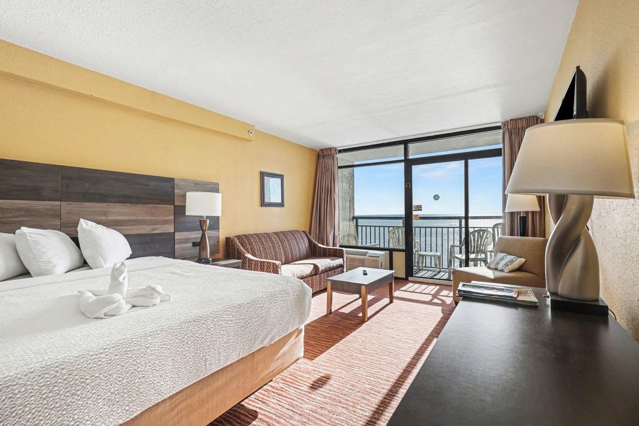 1501 S Ocean Blvd. Photo 15