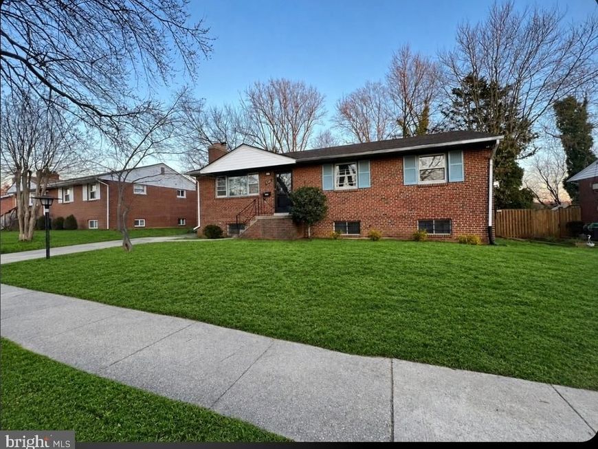 8102 Carey Branch Drive, Fort Washington, MD 20744 Main Photo