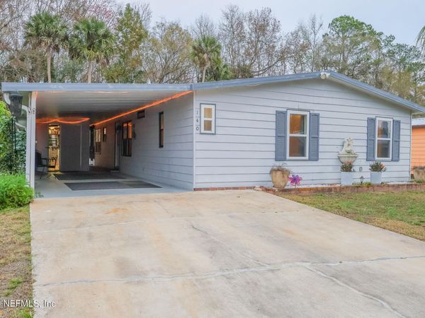 140 BAYOU Drive, Satsuma, FL 32189