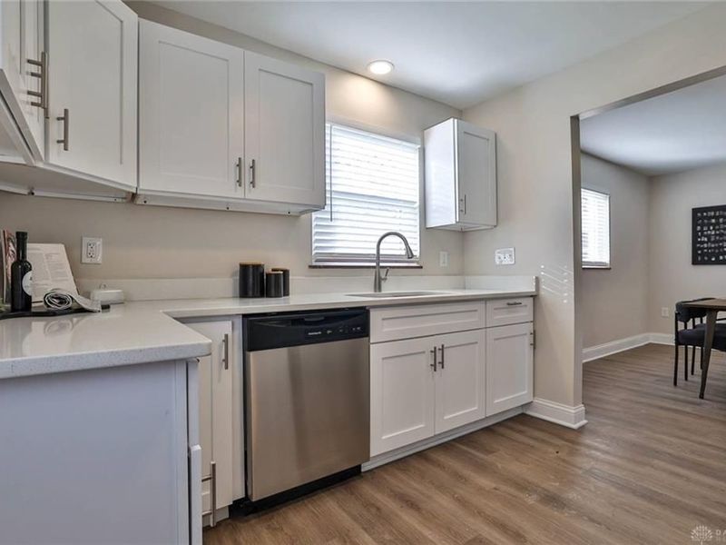 405 Home Avenue, Cincinnati, OH 45215 Photo 12