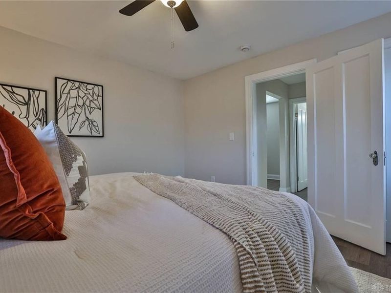 405 Home Avenue, Cincinnati, OH 45215 Photo 16